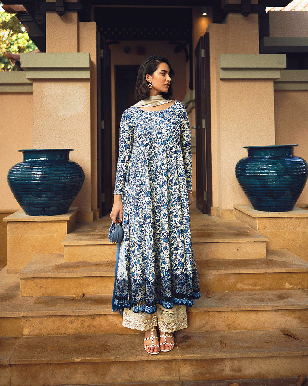 03 Piece Stitched Khaddar Suit - Ready To Wear