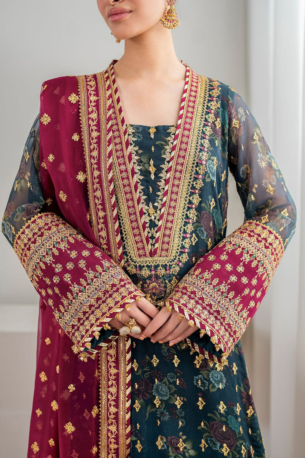 03 Piece Stitched Chiffon Embroidery Suit - Ready To Wear