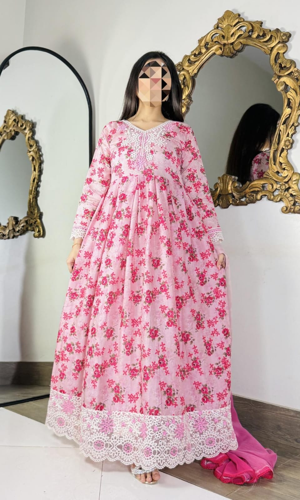 Printed Lawn 3-Piece Stitched Suit with Organza Daman & Chiffon Dupatta | Ready To Wear