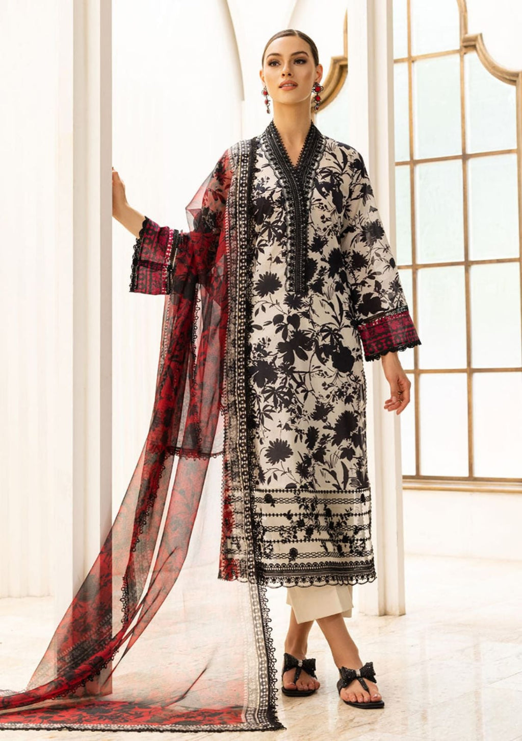 Digital Printed Lawn 3-Piece Stitched Suit with Embroidered Daman & Chiffon Dupatta | Ready To Wear